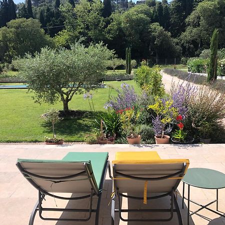 Gîte de Notre Dame Saint-Étienne-du-Grès Extérieur photo